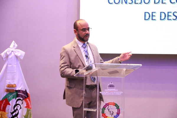 CCDF realiza conferencia “Invirtiendo en la Frontera: Ley 12-21” dirigida a empresarios